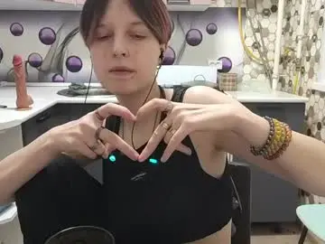 Chaturbate Live Sex Cam of sharleenyodis