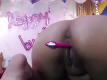 Chaturbate Free Live Porn of evelingjoyy