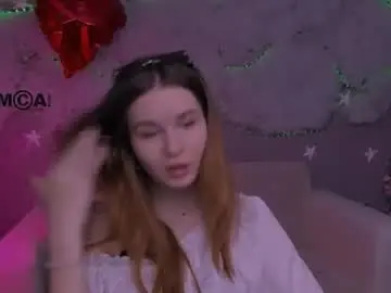 Chaturbate Live Porn of alessiaarouge