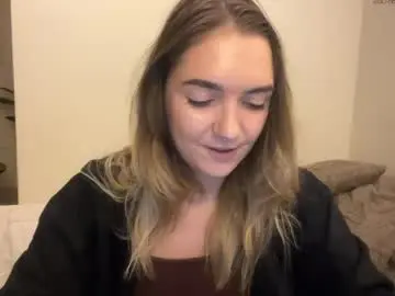 Chaturbate Adult Video Chat of roxysweetdream