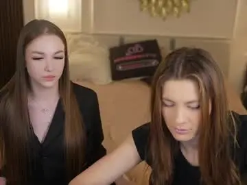 Chaturbate Watch Live Sex Cams of kira0541