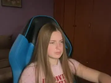 Chaturbate Live Sex Cam of silksinner_