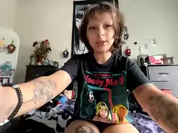 Chaturbate Free Porn Cam of ubeflavoredcherry