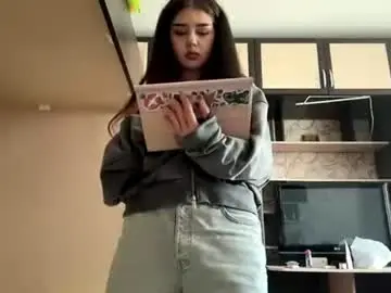 Chaturbate Best live sex cam show of skippywhirl
