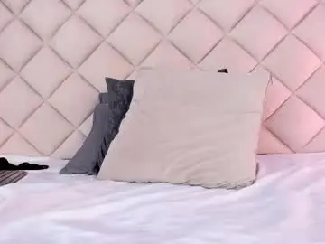 Chaturbate Sex Cam of chloee_parkerr