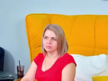 Chaturbate Free Porn Cam of adeleravelle