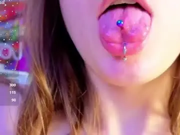 Chaturbate Free Live Porn of kikiolovely