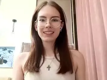 Chaturbate Live Sex Cam of tawnyzenisek