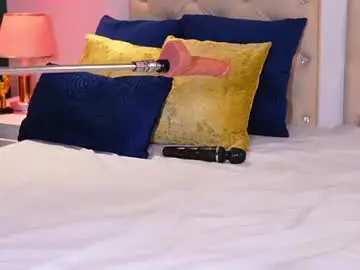 Chaturbate Live Porn of caroline_adams_