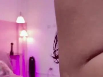 Chaturbate Best live sex cam show of almendramonet