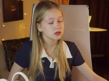 Chaturbate Adult Webcams of evemundie