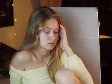 Chaturbate Live Sex Cam of evemundie