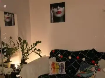 Chaturbate Live Sex Cam of boyaiu390qn