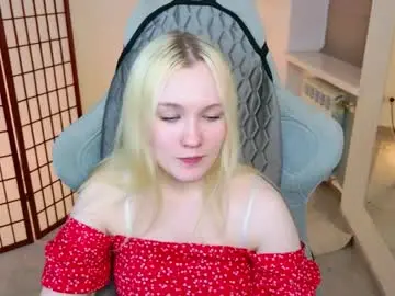 Chaturbate Free Live Porn of lil_suzy