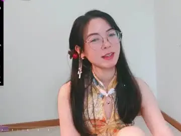 Chaturbate Sex Cam of happyluckyrose