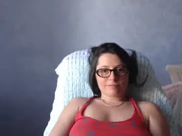 Chaturbate Watch Live Sex Cams of luckylinda23