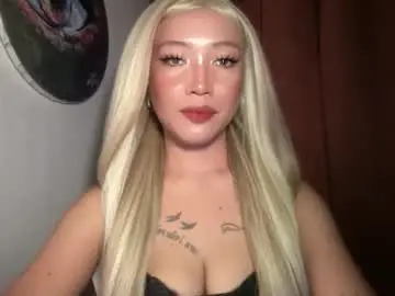 Chaturbate Sex Cam of makemesquirt_xxx