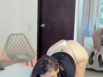 Chaturbate Watch Live Sex Cams of maxzy_star