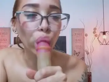 Chaturbate Free Porn Cam of antonella_mc