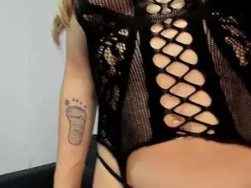 Chaturbate Free Live Porn of violeta_gracee