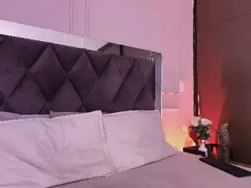 Chaturbate Watch Live Sex Cams of evelyn__16