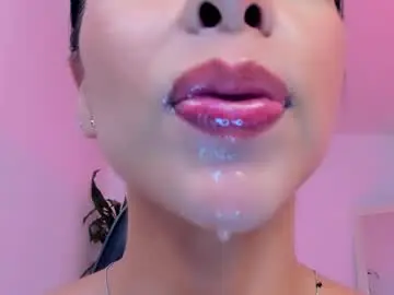 Chaturbate Watch Live Sex Cams of sophierooy