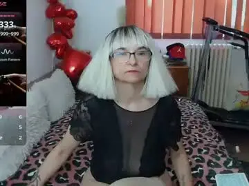 Chaturbate Adult Video Chat of milfdolores