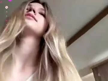 Chaturbate Nude Webcam of chloe_show