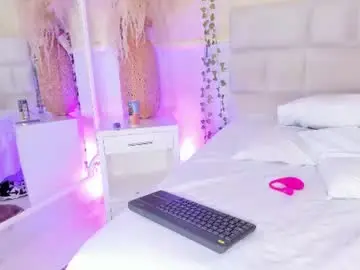 Chaturbate Adult Video Chat of alondrasoomer