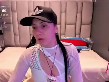 Chaturbate Live Sex Cam of abril_fox__