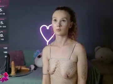 Chaturbate Nude Webcam of bea_doll