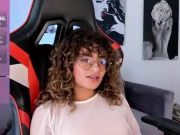 Chaturbate Adult Video Chat of emily_fiori
