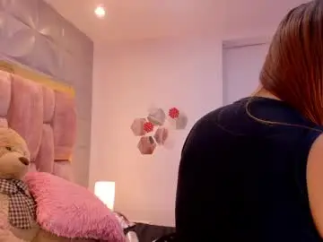 Chaturbate Adult Webcams of charlotte_icee