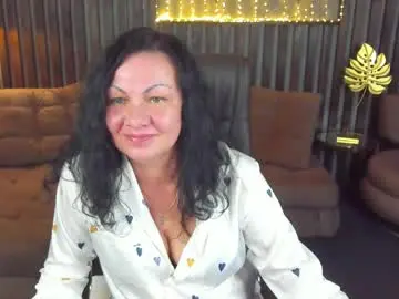 Chaturbate Watch Live Sex Cams of irissmoon1