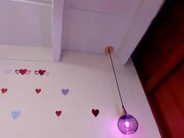 Chaturbate Free Live Porn of crystalbaby00