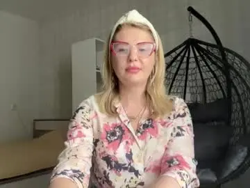 Chaturbate Live Porn of blondie_xoxoxo