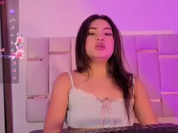 Chaturbate Best live sex cam show of miikaela_banes