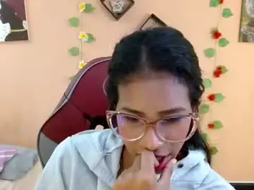 Chaturbate Free Porn Cam of mara_summer