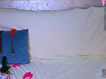 Chaturbate Live Sex Cam of tina__kim