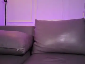 Chaturbate Best live sex cam show of naomi_silk