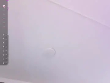 Chaturbate Live Sex Cam of samantha_blow