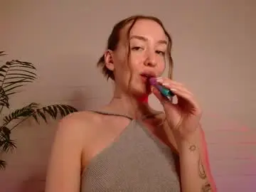 Chaturbate Adult Webcam of whiteprincessluna