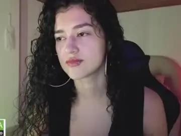 Chaturbate Free Porn Cam of yourdreamgirl2025