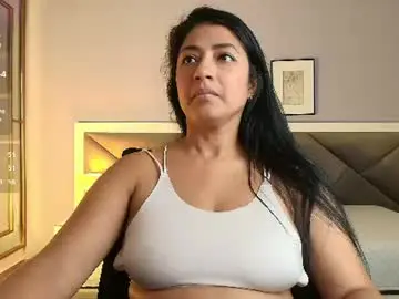 Chaturbate Sex Cam of lisa_casper
