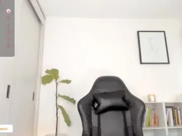 Chaturbate Nude Webcam of lucia_lee_
