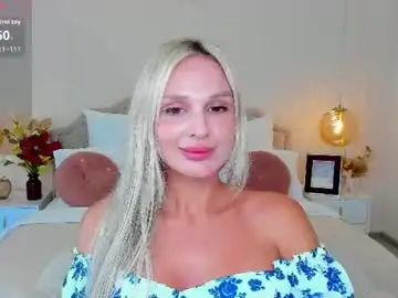 Chaturbate Watch Live Sex Cams of misslou_
