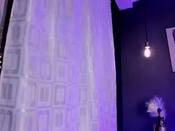 Chaturbate Nude Webcam of amy_e
