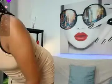 Chaturbate Live Sex Cam of luna_ferrer10