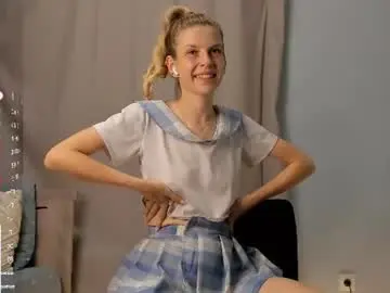 Chaturbate Live Sex Cam of tyty_pupu