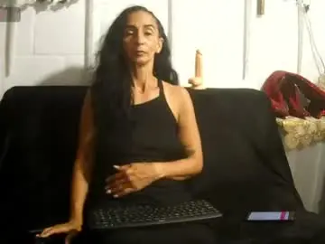 Chaturbate Adult Video Chat of cristalvelvet